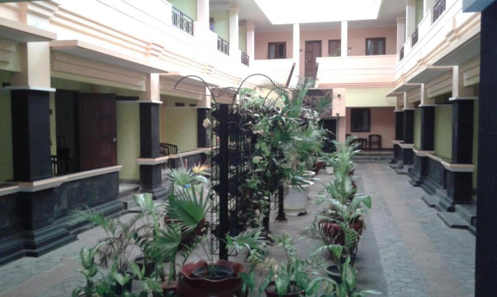 Hotel Zaitun Selaparang Lombok Extérieur photo