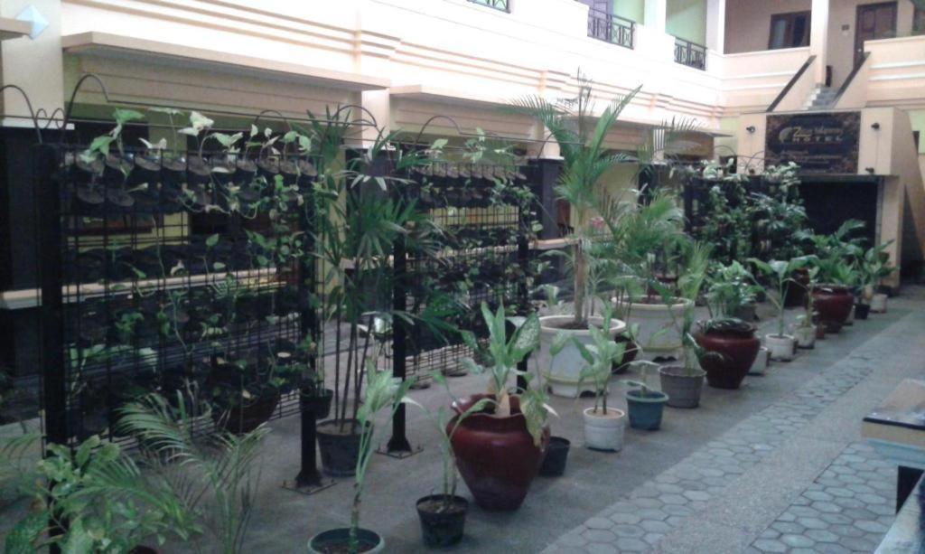 Hotel Zaitun Selaparang Lombok Extérieur photo