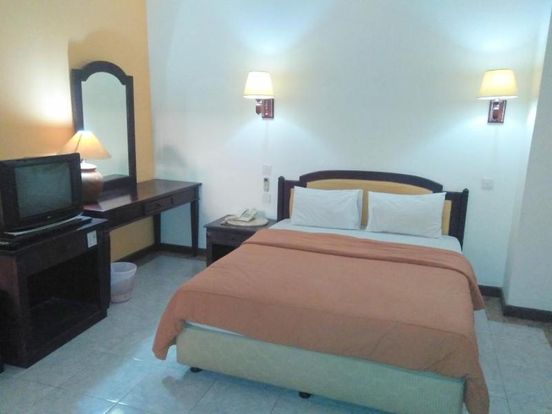 Hotel Zaitun Selaparang Lombok Extérieur photo