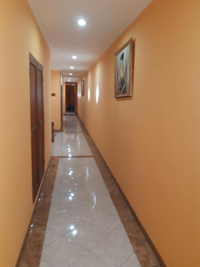 Hotel Zaitun Selaparang Lombok Extérieur photo